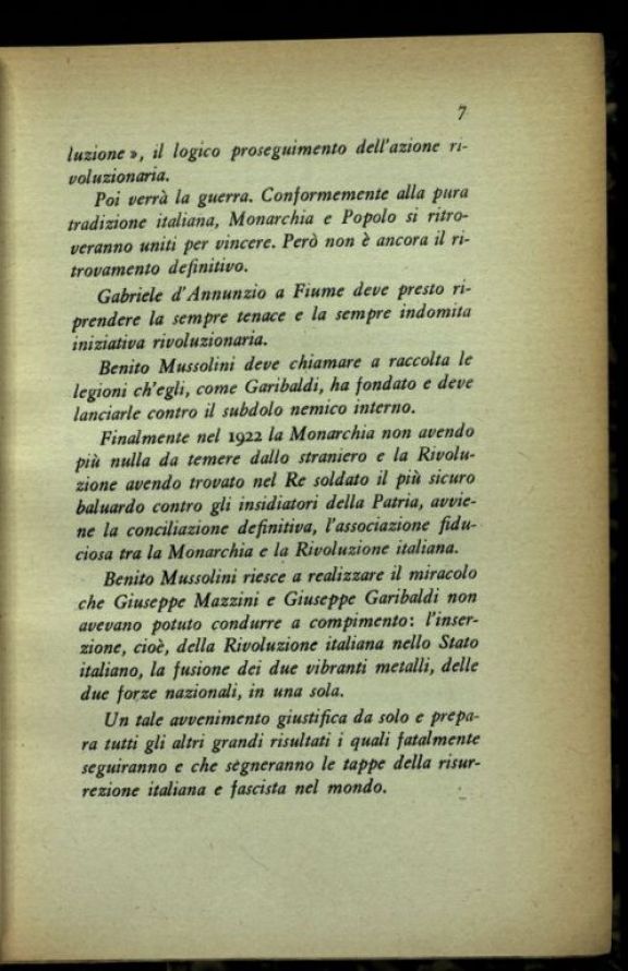 La *rossa avanguardia dell'Argonna  : diario di un garibaldino alla guerra franco-tedesca (1914-15)  : fotografie e documenti inediti  / Camillo Marabini  ; prefazione di Gabriele D'Annunzio