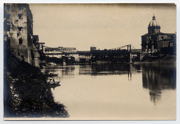 Veduta a valle del Ponte di S. Giovanni dei Fiorentini