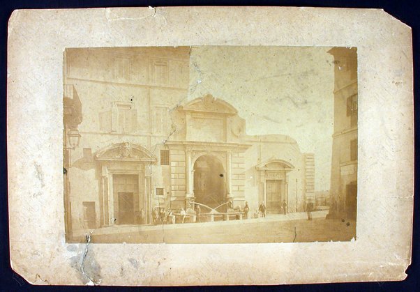 Fontana di Ponte Sisto a via Giulia