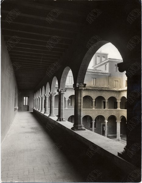 S. Spirito in Sassia-Portico