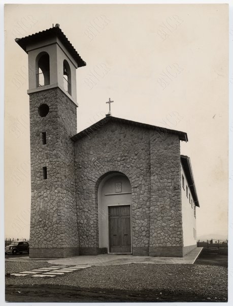 Chiesa alla Borgata Castellaccio. Esterno