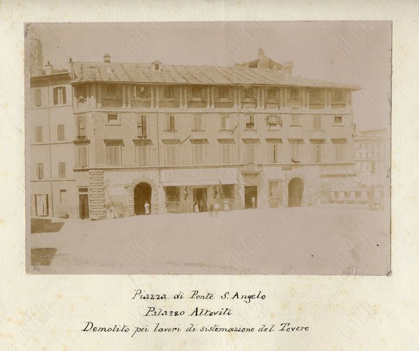 Palazzo Altoviti-Prospetto sul Tevere