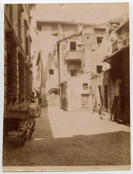 Casetta sotto il Palazzo Cenci