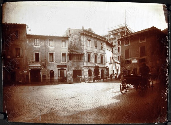 Piazza Ponte Sisto