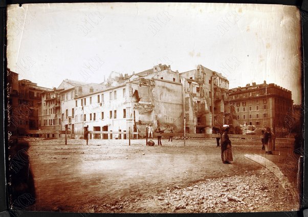 Piazza Sora