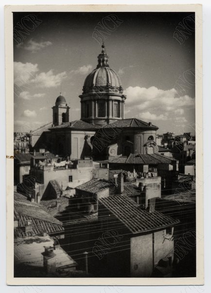 Panorama con S. Carlo al Corso