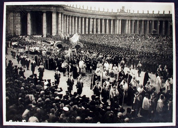 Processione del Corpus Domini in Piazza S. Pietro