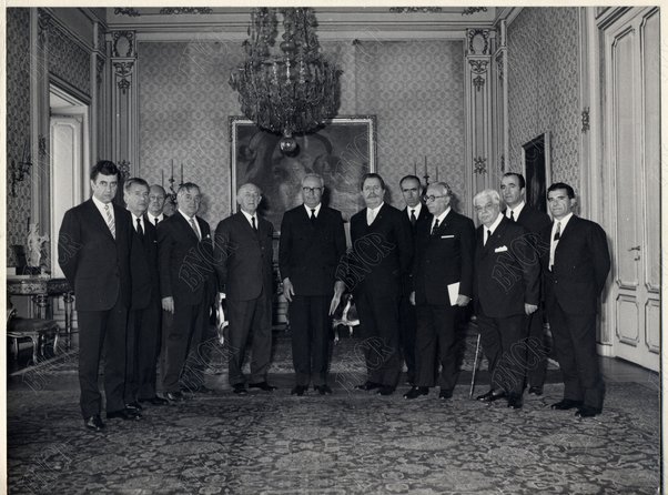 Il presidente della Repubblica Giuseppe Saragat riceve il Gruppo dei Romanisti. Anni sessanta