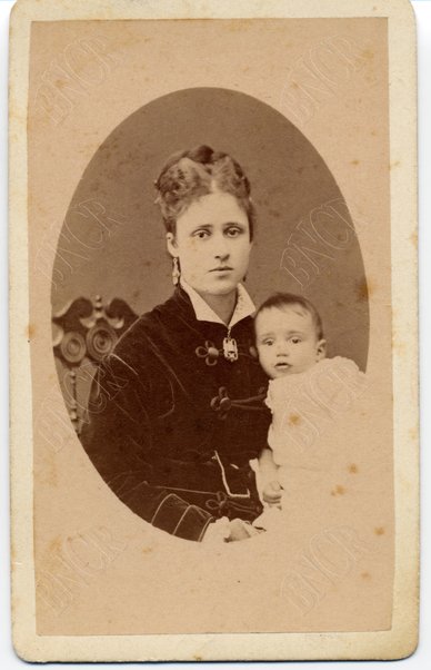 Ritratto di donna con bambino