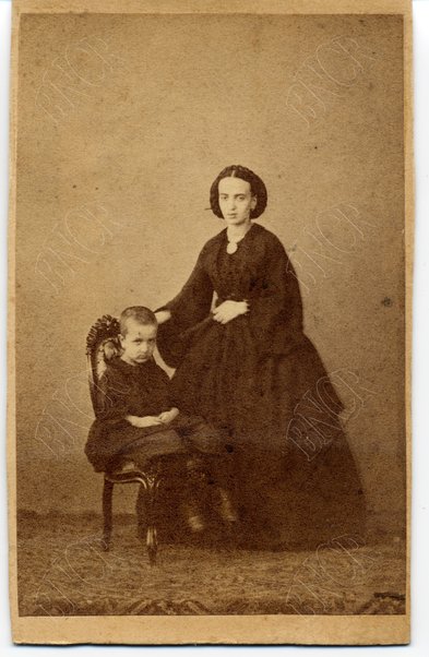 Chiara Cagiati con il figlio Domenico 