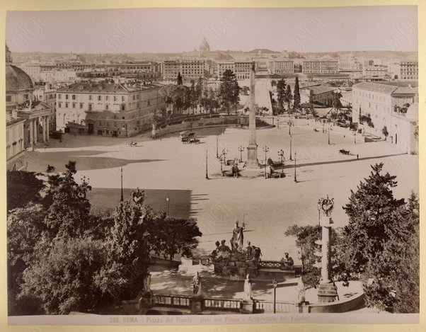 Roma. Piazza del Popolo vista dal Pincio