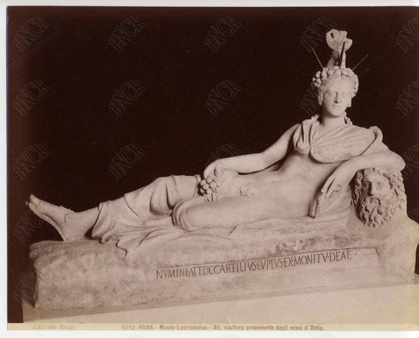 Roma. Museo Lateranense. Ati scultura proveniente dagli scavi di Ostia