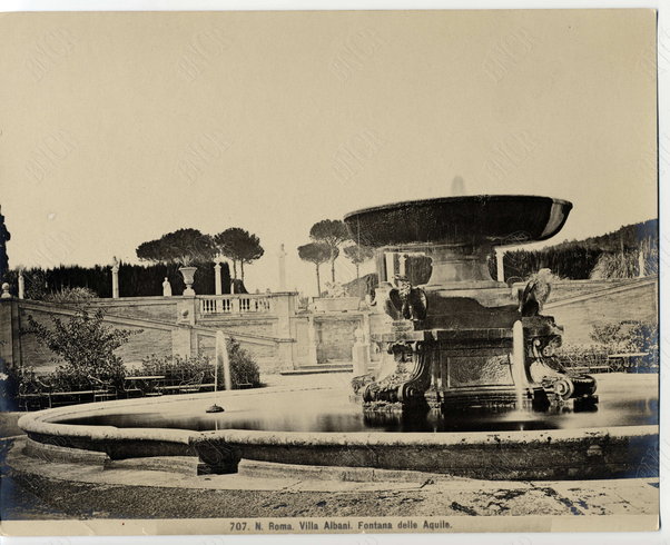 Roma. Villa Albani. Fontana delle Aquile