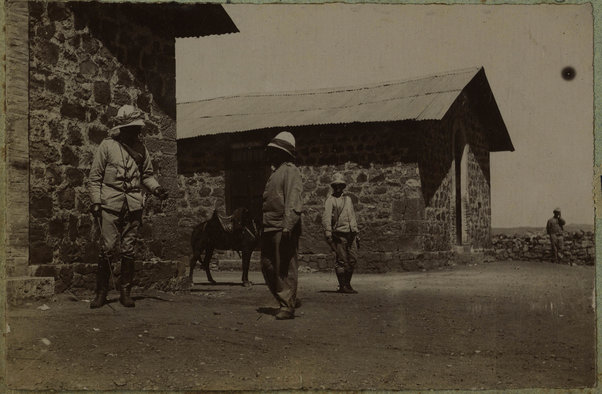 Il lavoro nell'infermeria  per l'arrivo dei feriti dopo Adua 1°/3/1896