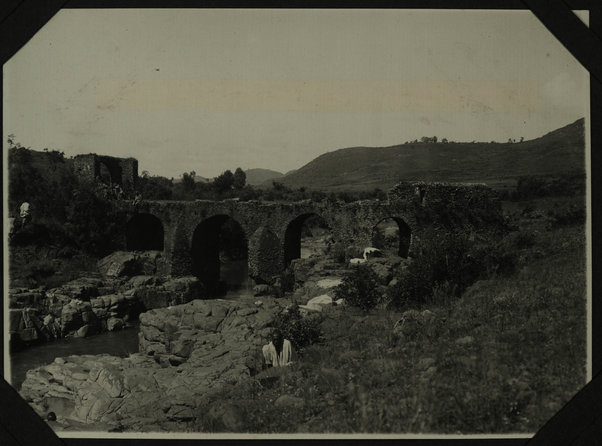 Il ponte Portoghese sull'Agareb piccolo presso Gondar