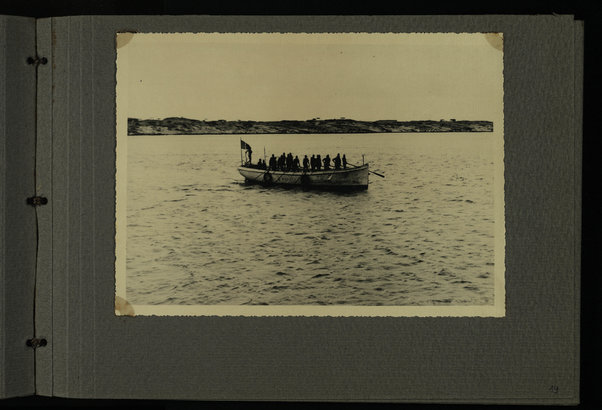 [Laboratorio Fotografico Governatoriale dell'Eritrea], Il Mare [Porti e navi]