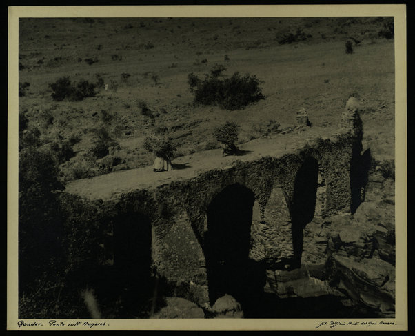 Gondar. Ponte sull'Angareb