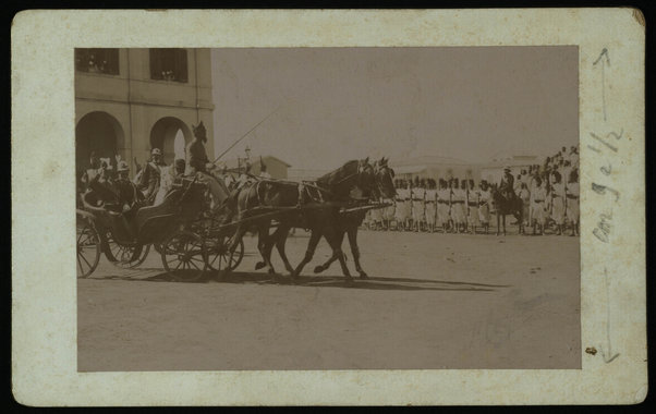 F. Martini in carrozza. [1897 - 1907]