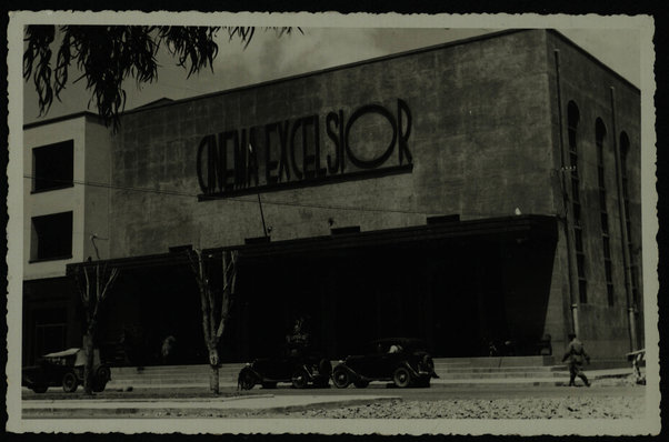 Asmara. Cinema Excelsior; Viale de Bono. [ca. 1938-39]