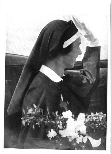 Bellezza mensile d'alta moda e della vita italiana