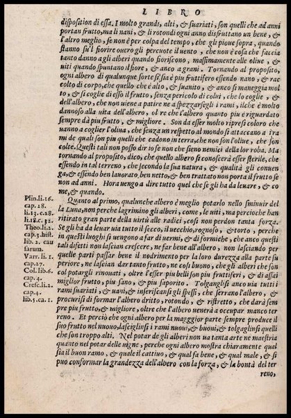 Agricoltura tratta da diuersi antichi et moderni scrittori dal sig. Gabriello Alfonso d'Herrera et tradotta di lingua spagnuola in volgare italiano da Mambrino Roseo da Fabriano. Nella quale si contengono le regole, i modi, & l'usanze che si osseruano nell'arare la terra, piantar le uigne & gli alberi, gouernare i bestiami, & fare ottimamente cioche all'agricoltura s'appartiene. Con le figure de gli alberi & delle herbe, delle quali si tratta nel libro