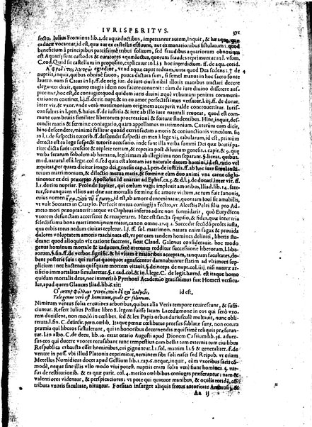 Stephani Forcatuli Tholosae legum professoris ... Opera ab eo ita recognita et aucta, vt si cum prioribus separatim editis conferas, non eadem sed noua plane videantur. praeterea septuaginta plus dialogis ac aliis commentaariis, qui hactenus in lucem non prodierunt, ab ipso authore locupletata. Accessit duplex index, prior est legum in his operibus explicatarum; posterior materiarum longe vberrimus, quibus varius & multiplices tantarum lucubrationum fructus facilius decerpere lector queat