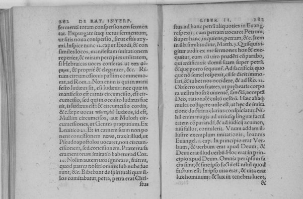 Interpretatio linguarum: seu de ratione conuertendi & explicandi autores tam sacros quam profanos, libri tres. Ad finem Obadias propheta Hebraicus, uersus et explicatus. Philonis Iudaei De Iudice liber graece et latine. Laurentio Humfredo autore