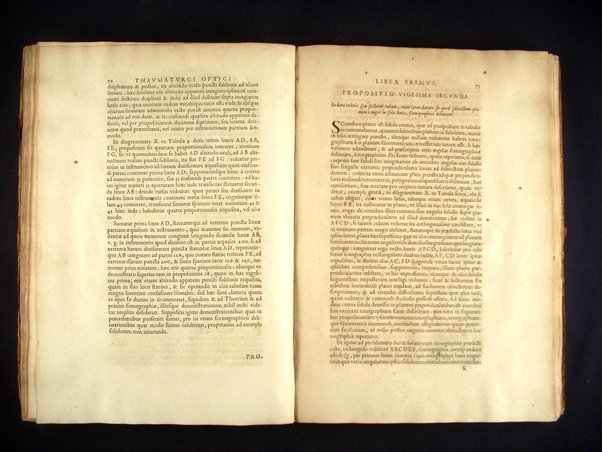 R. P. Ioannis Francisci Niceronis ... Thaumaturgus opticus, seu Admiranda Optices, per radium directum: Catoptrices, per reflexum è politis corporibus, planis, cylindricis, conicis, polyedris, polygonis & aliis: Dioptrices, per refractum in diaphanis. ... Ad eminmum cardinalem Mazarinum