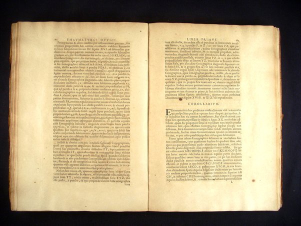 R. P. Ioannis Francisci Niceronis ... Thaumaturgus opticus, seu Admiranda Optices, per radium directum: Catoptrices, per reflexum è politis corporibus, planis, cylindricis, conicis, polyedris, polygonis & aliis: Dioptrices, per refractum in diaphanis. ... Ad eminmum cardinalem Mazarinum