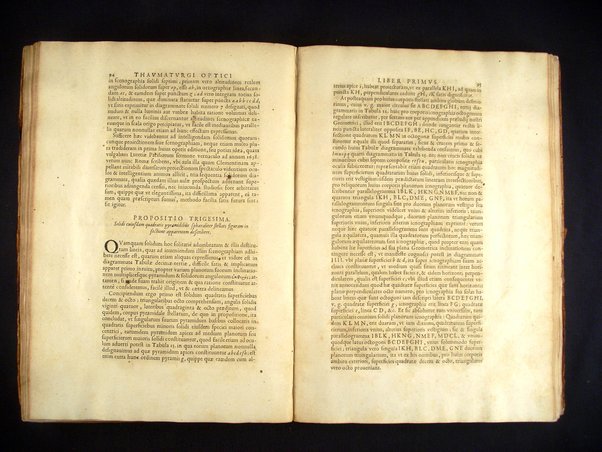 R. P. Ioannis Francisci Niceronis ... Thaumaturgus opticus, seu Admiranda Optices, per radium directum: Catoptrices, per reflexum è politis corporibus, planis, cylindricis, conicis, polyedris, polygonis & aliis: Dioptrices, per refractum in diaphanis. ... Ad eminmum cardinalem Mazarinum