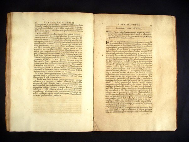 R. P. Ioannis Francisci Niceronis ... Thaumaturgus opticus, seu Admiranda Optices, per radium directum: Catoptrices, per reflexum è politis corporibus, planis, cylindricis, conicis, polyedris, polygonis & aliis: Dioptrices, per refractum in diaphanis. ... Ad eminmum cardinalem Mazarinum