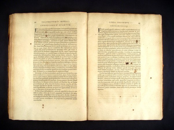 R. P. Ioannis Francisci Niceronis ... Thaumaturgus opticus, seu Admiranda Optices, per radium directum: Catoptrices, per reflexum è politis corporibus, planis, cylindricis, conicis, polyedris, polygonis & aliis: Dioptrices, per refractum in diaphanis. ... Ad eminmum cardinalem Mazarinum