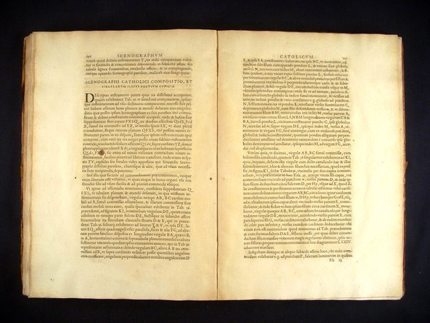 R. P. Ioannis Francisci Niceronis ... Thaumaturgus opticus, seu Admiranda Optices, per radium directum: Catoptrices, per reflexum è politis corporibus, planis, cylindricis, conicis, polyedris, polygonis & aliis: Dioptrices, per refractum in diaphanis. ... Ad eminmum cardinalem Mazarinum