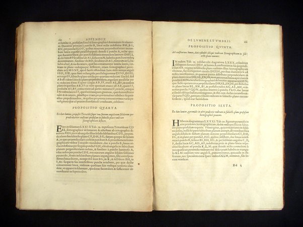 R. P. Ioannis Francisci Niceronis ... Thaumaturgus opticus, seu Admiranda Optices, per radium directum: Catoptrices, per reflexum è politis corporibus, planis, cylindricis, conicis, polyedris, polygonis & aliis: Dioptrices, per refractum in diaphanis. ... Ad eminmum cardinalem Mazarinum