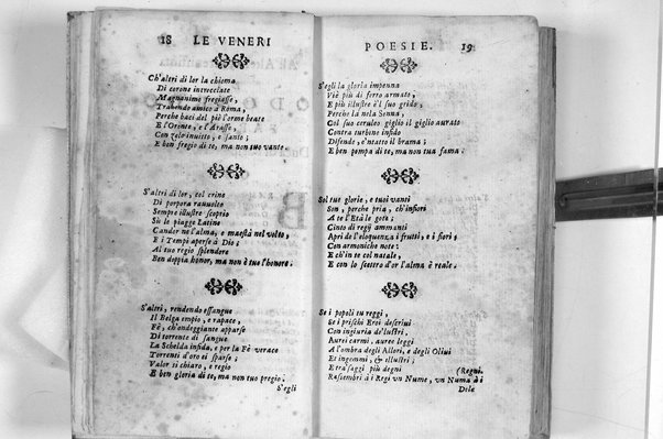 Le Veneri poesie del Bruni all'altezza serenissima di Odoardo Farnese ... - (In Roma : appresso Giacomo Mascardi, 1633)