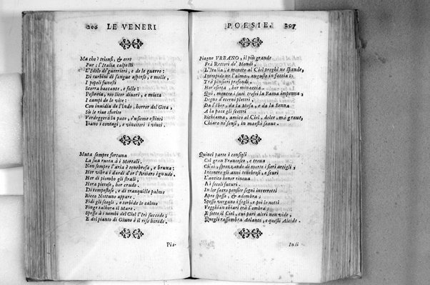 Le Veneri poesie del Bruni all'altezza serenissima di Odoardo Farnese ... - (In Roma : appresso Giacomo Mascardi, 1633)