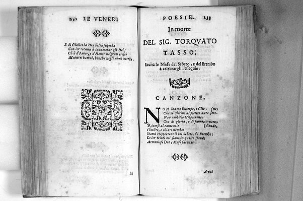 Le Veneri poesie del Bruni all'altezza serenissima di Odoardo Farnese ... - (In Roma : appresso Giacomo Mascardi, 1633)