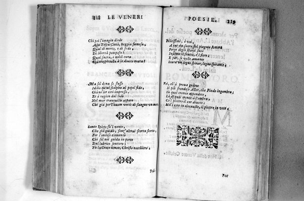 Le Veneri poesie del Bruni all'altezza serenissima di Odoardo Farnese ... - (In Roma : appresso Giacomo Mascardi, 1633)