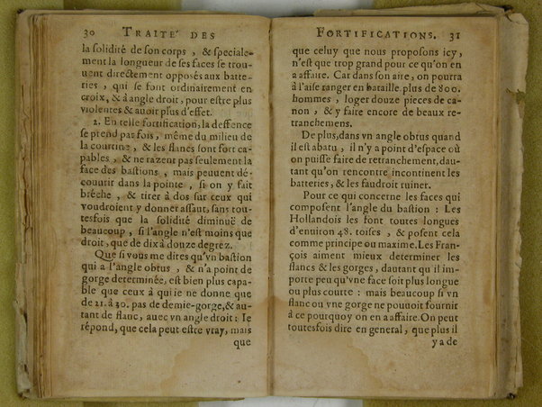 Traité des fortifications, ou Architecture militaire, tirée des place les plus estimées de ce temps, pour leurs fortifications. Diuisé en deux parties. La premiere vous met en main les plans, coupes & eleuations de quantité de placefort estimées, & tenuës pour tres-bien fortifiées. La seconde vous fournir des pratiques faciles pour en faire de semblables