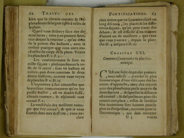 Traité des fortifications, ou Architecture militaire, tirée des place les plus estimées de ce temps, pour leurs fortifications. Diuisé en deux parties. La premiere vous met en main les plans, coupes & eleuations de quantité de placefort estimées, & tenuës pour tres-bien fortifiées. La seconde vous fournir des pratiques faciles pour en faire de semblables