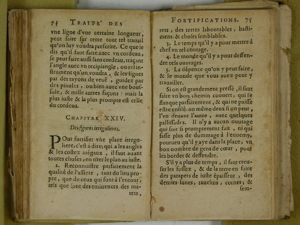 Traité des fortifications, ou Architecture militaire, tirée des place les plus estimées de ce temps, pour leurs fortifications. Diuisé en deux parties. La premiere vous met en main les plans, coupes & eleuations de quantité de placefort estimées, & tenuës pour tres-bien fortifiées. La seconde vous fournir des pratiques faciles pour en faire de semblables