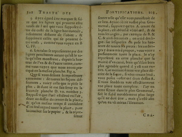 Traité des fortifications, ou Architecture militaire, tirée des place les plus estimées de ce temps, pour leurs fortifications. Diuisé en deux parties. La premiere vous met en main les plans, coupes & eleuations de quantité de placefort estimées, & tenuës pour tres-bien fortifiées. La seconde vous fournir des pratiques faciles pour en faire de semblables