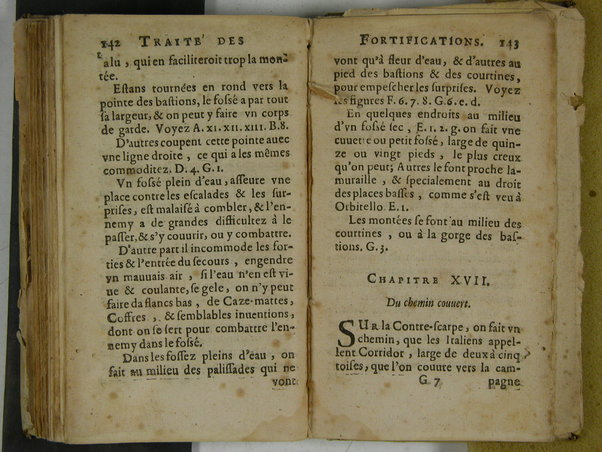 Traité des fortifications, ou Architecture militaire, tirée des place les plus estimées de ce temps, pour leurs fortifications. Diuisé en deux parties. La premiere vous met en main les plans, coupes & eleuations de quantité de placefort estimées, & tenuës pour tres-bien fortifiées. La seconde vous fournir des pratiques faciles pour en faire de semblables