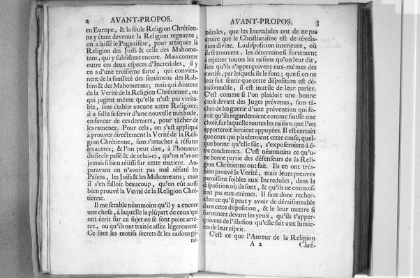 De l'incredulité, où l'on examine les motifs & les raisons génerales qui portent les incredules à rejetter la religion chrétienne. Avec deux lettres où l'on en prouve directement la verité. Par Jean Le Clerc