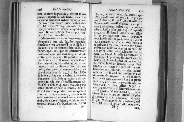 De l'incredulité, où l'on examine les motifs & les raisons génerales qui portent les incredules à rejetter la religion chrétienne. Avec deux lettres où l'on en prouve directement la verité. Par Jean Le Clerc