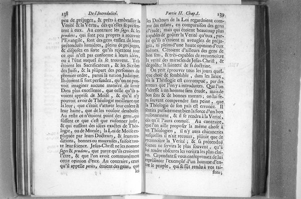 De l'incredulité, où l'on examine les motifs & les raisons génerales qui portent les incredules à rejetter la religion chrétienne. Avec deux lettres où l'on en prouve directement la verité. Par Jean Le Clerc