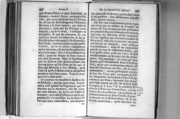 De l'incredulité, où l'on examine les motifs & les raisons génerales qui portent les incredules à rejetter la religion chrétienne. Avec deux lettres où l'on en prouve directement la verité. Par Jean Le Clerc