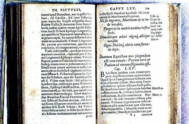 De picturis et imaginibus sacris, liber vnus: tractans de vitandis circa eas abusibus, & de earundem significationibus. Authore Ioanne Molano Louaniensi, ...Eiusdem Responsio quodlibetica, ad tres quaestiones ...