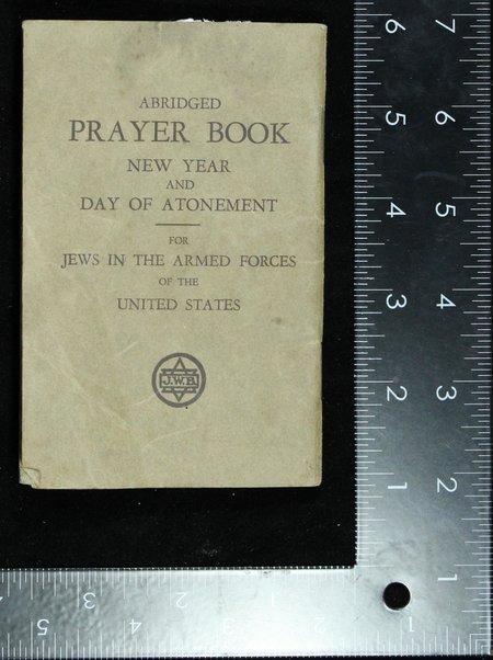 Abridged Prayer book : for Jews in the Armed forces of the United States.