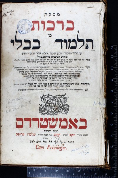 Masekhet Berakhot [-Mishnayot ...] min Talmud Bavli : ʼim pe. Rashi ṿe-tosafot u-fisḳe tosafot ṿe-rabenu Asher u-fisḳe ha-Rosh u-ferush ha-mishnayot meha-Rambam ...